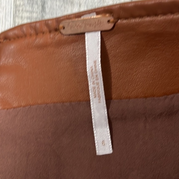 Free People Charli Brown Leather Mini Skirt Size 6 - Picture 7 of 12